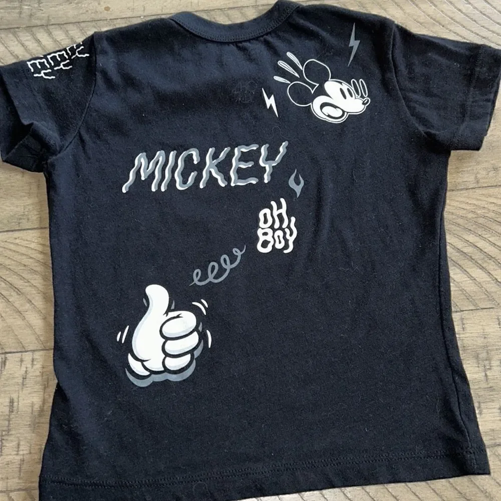 Disney’s Mickey Mouse 🐭🏰 Chill Oh Boy 👦 Tee Shirt 👕